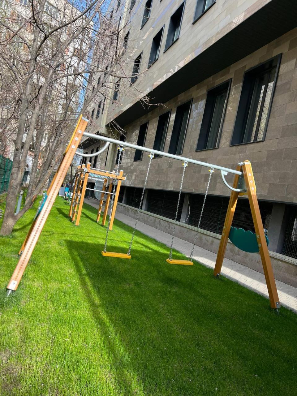Raavah Aparthotel Almaty Bagian luar foto